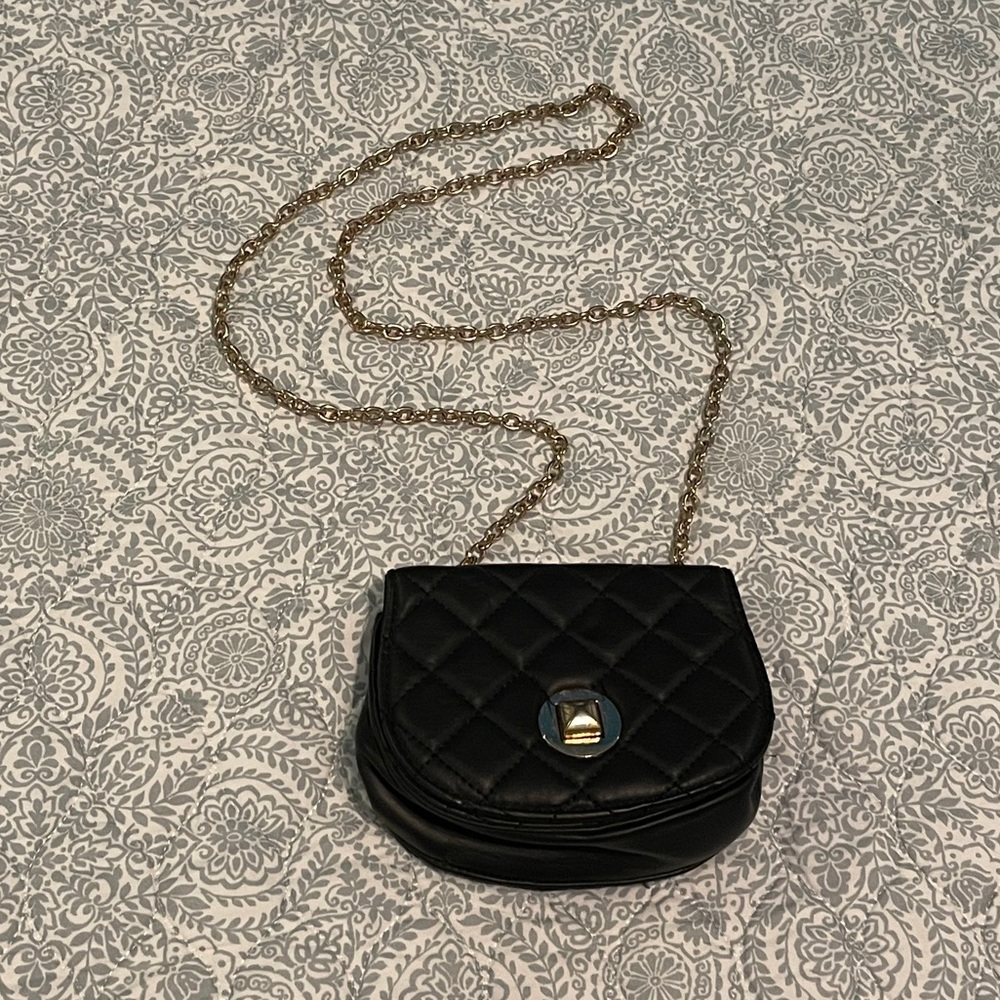 Quilted Crossbody Clutch